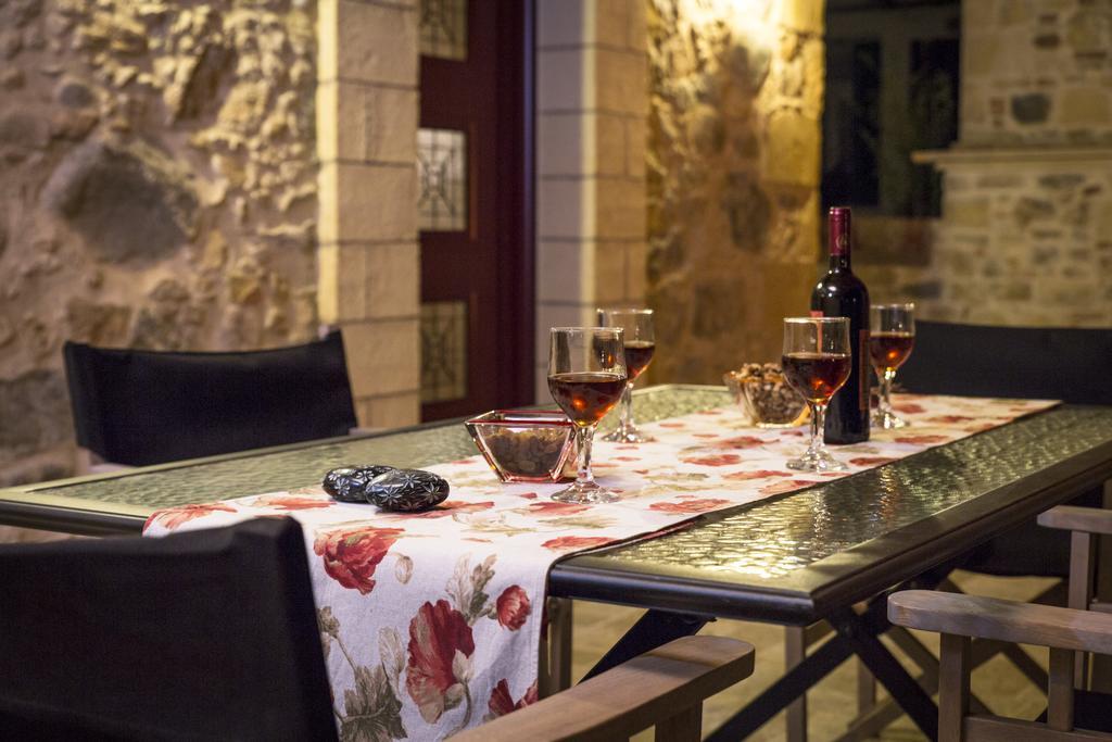 Private Sapphiros Villa 키사모스 외부 사진