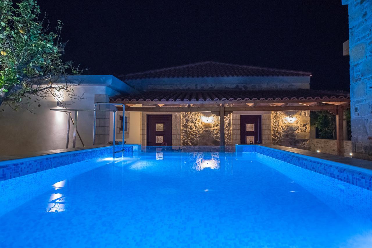 Private Sapphiros Villa 키사모스 외부 사진